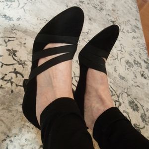 Easy Street Black Suede Heels